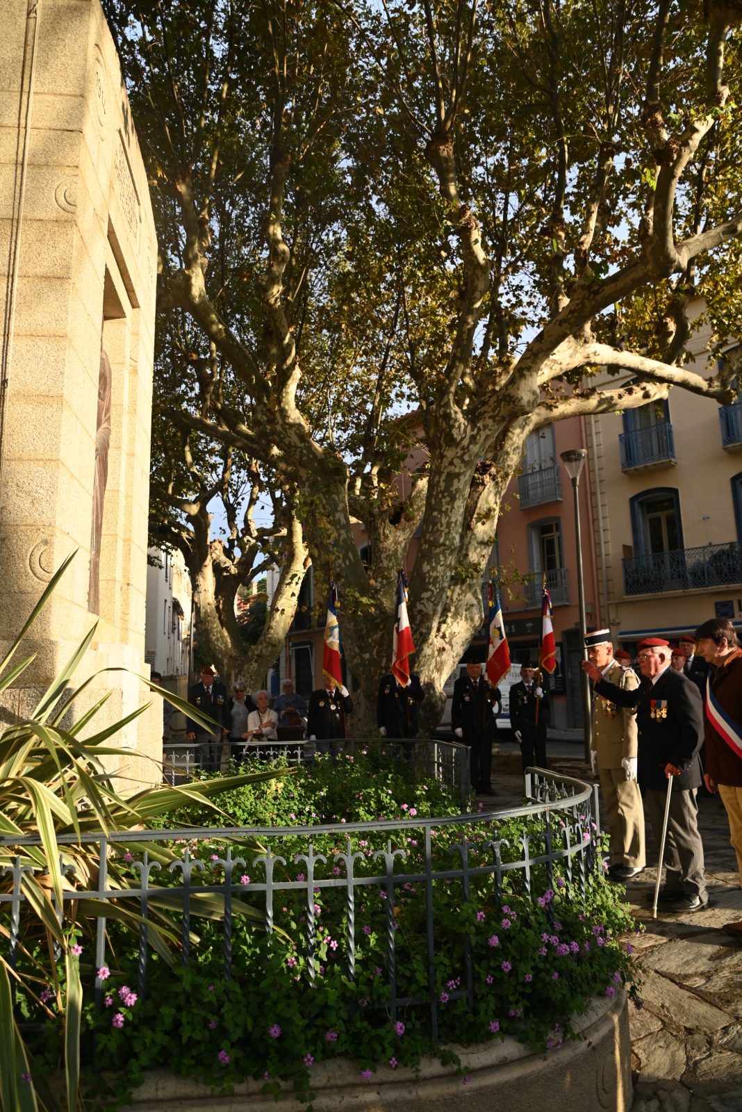 Cérémonie au monument aux morts, photo 58