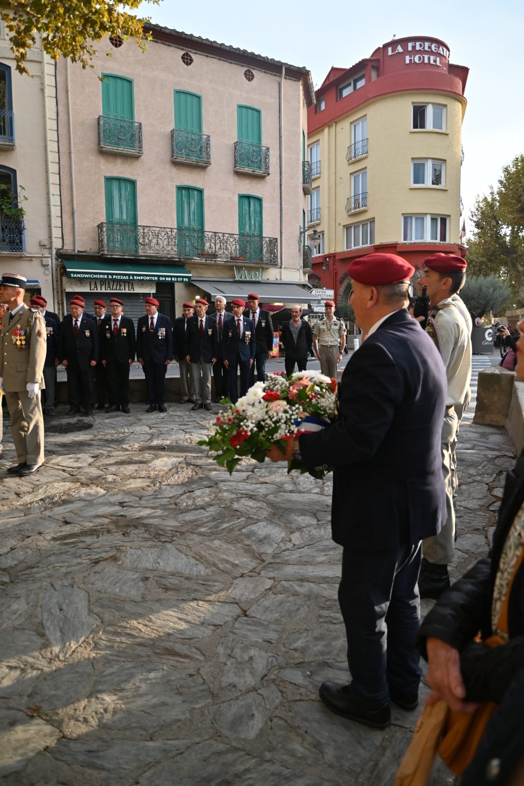 Cérémonie au monument aux morts, photo 72